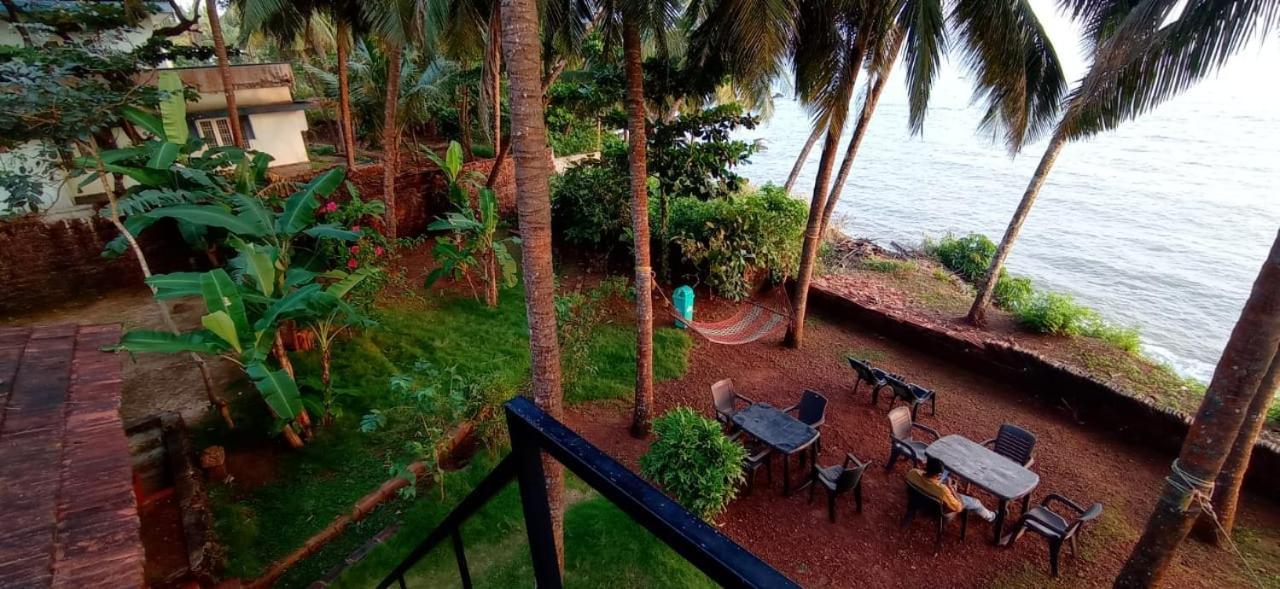 Perch By The Sea Bed & Breakfast Kannur Exterior foto