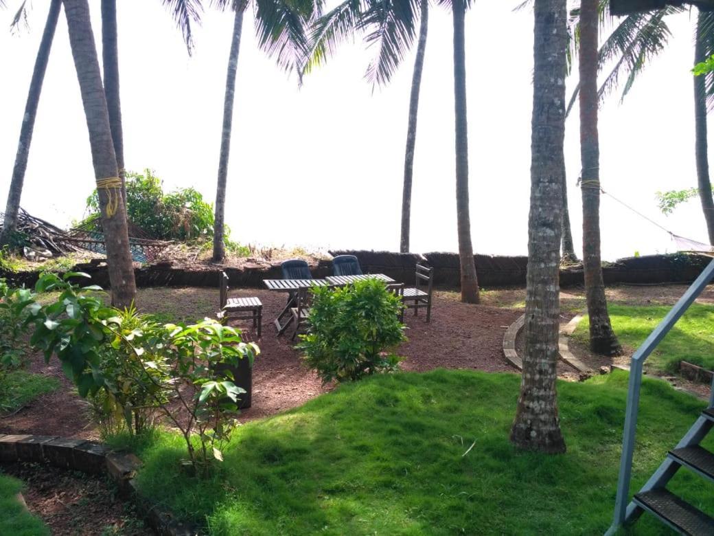 Perch By The Sea Bed & Breakfast Kannur Exterior foto